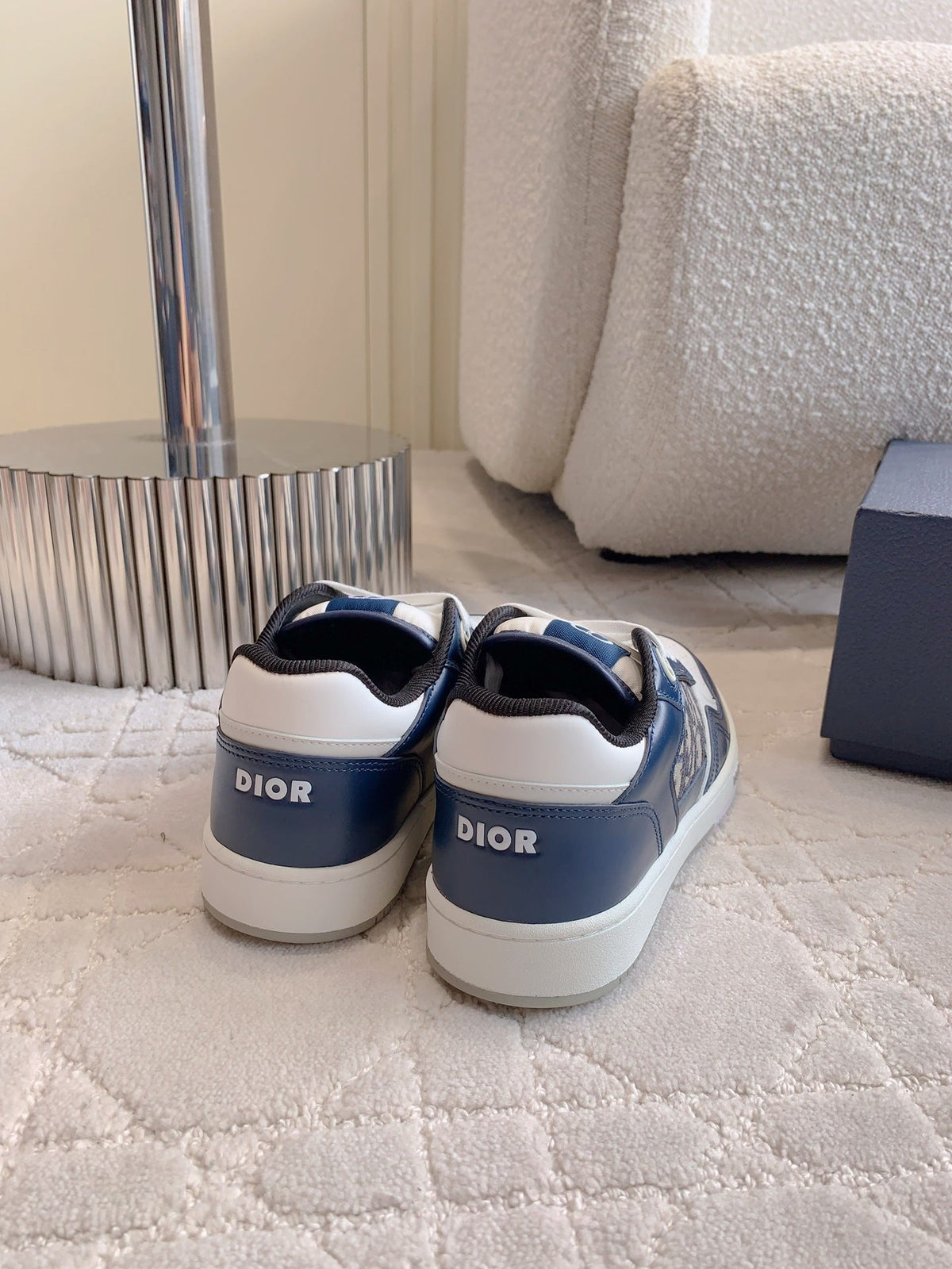 CD B27 Low-Top Sneaker White Blue Print Calfskin And Oblique Jacquard Fabric