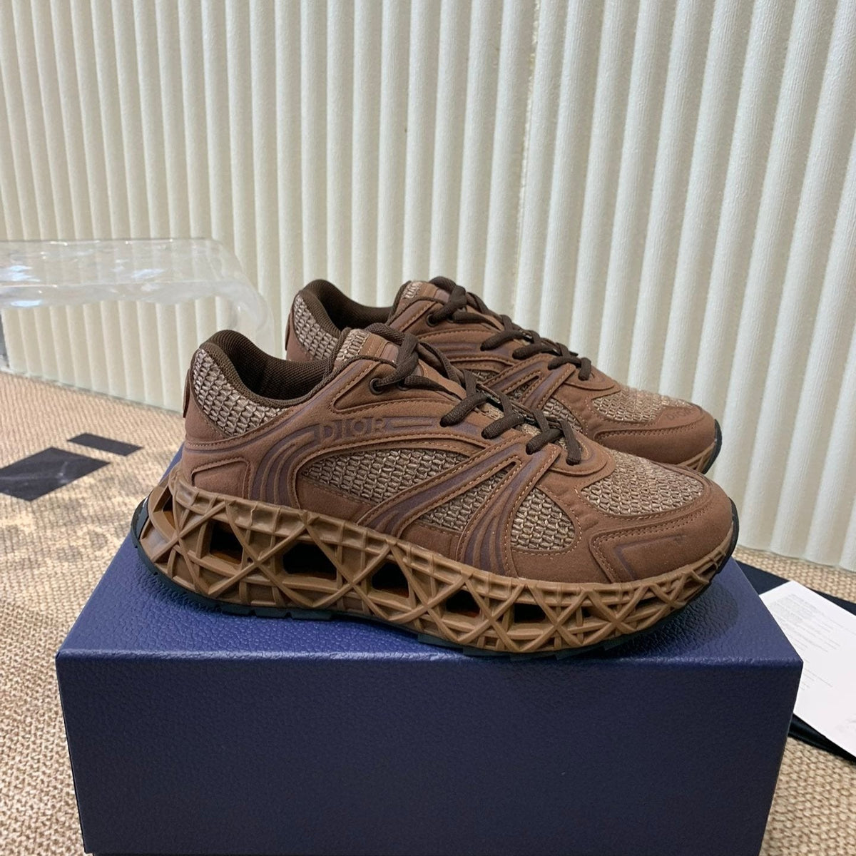 CD Sneaker B35 In Brown Suede And Fabric 113129