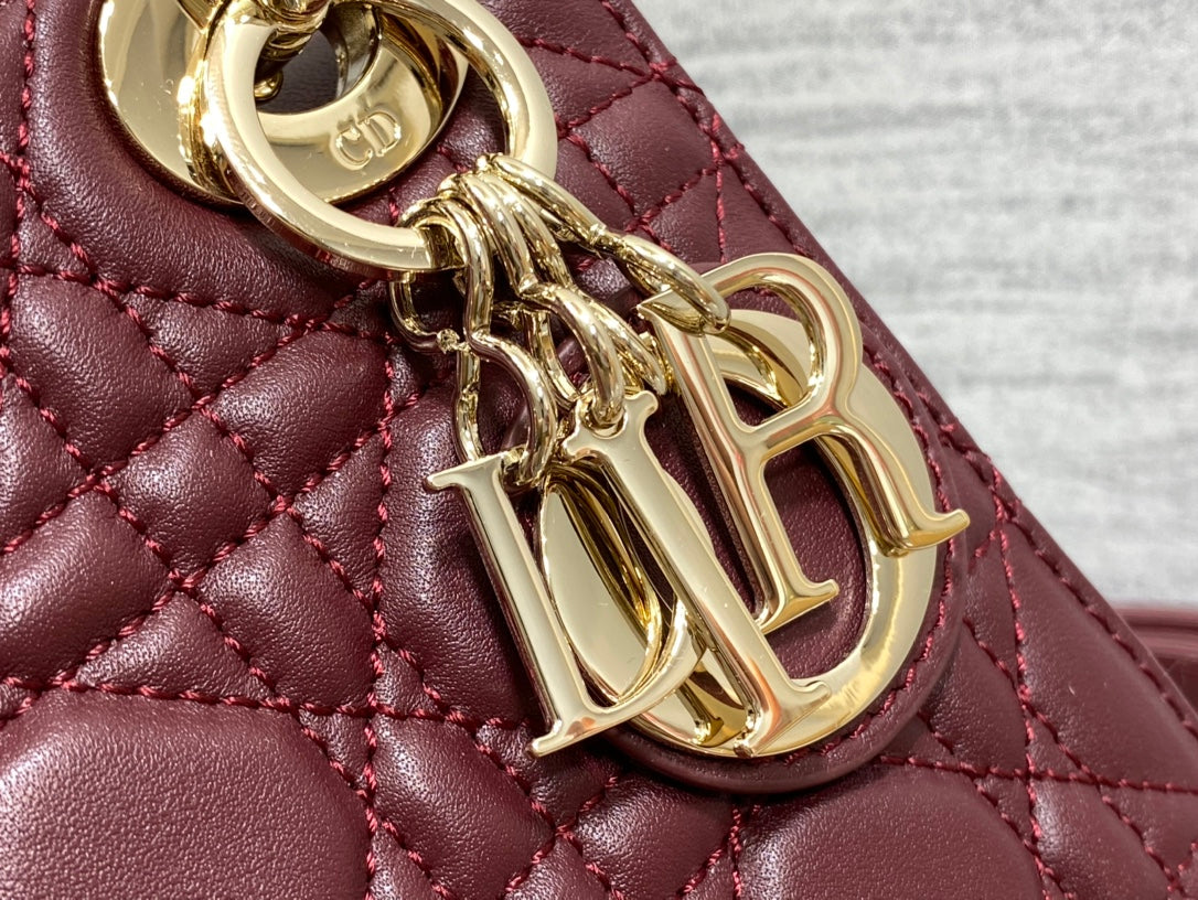 mini lady 17 wine lambskin
