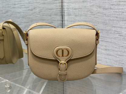 MEDIUM 27 BOBBY BAG IN TAN BEIGE LAMBSKIN