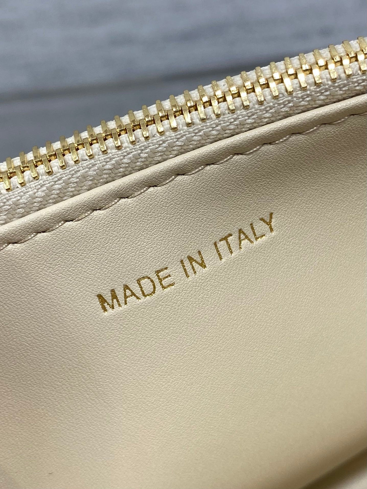 Dior 2025 Miss Caro 17 Bag Beige Calfskin 271086