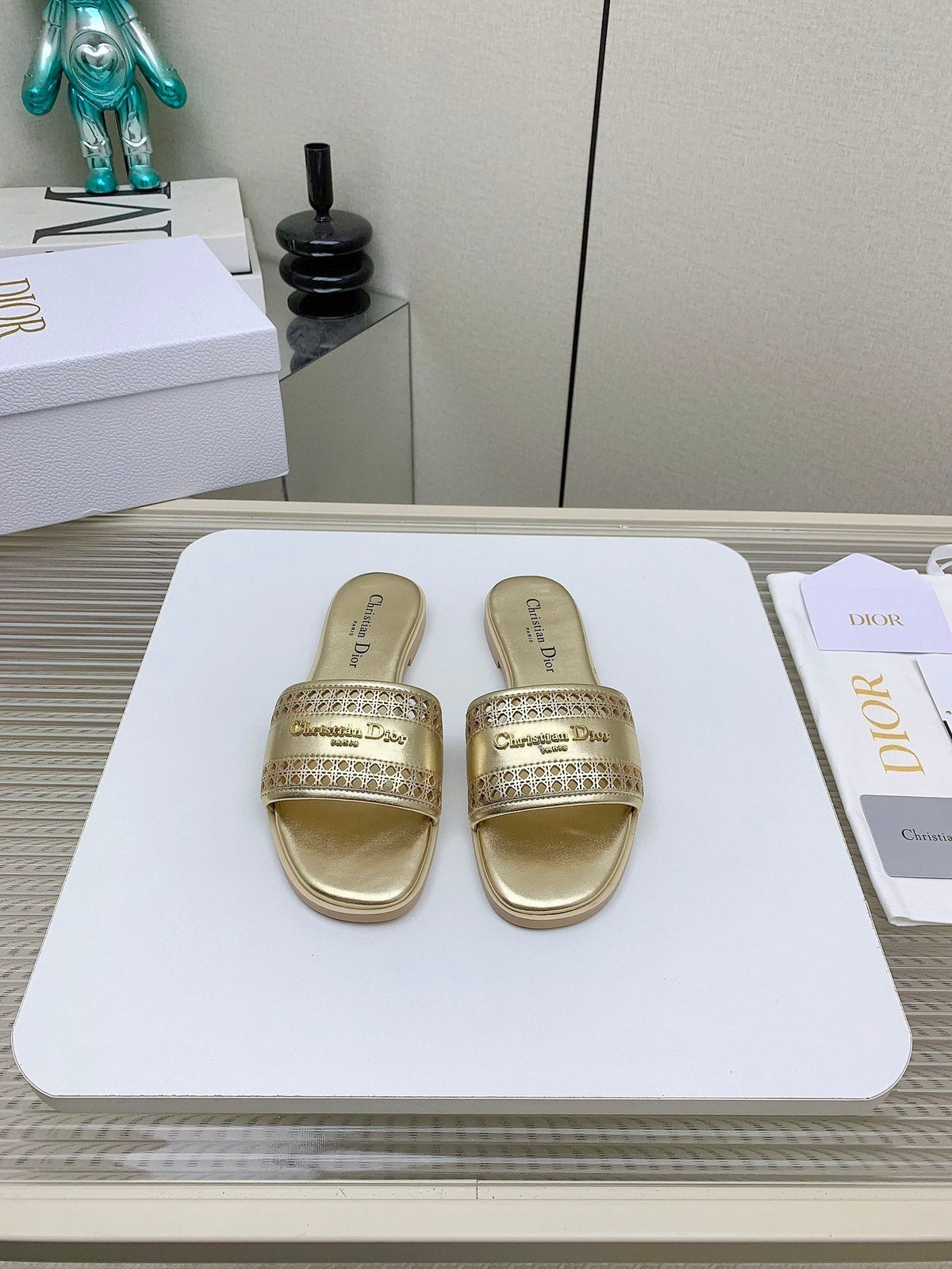 CD D-Lane Slide In Light Gold Cowhide 106285
