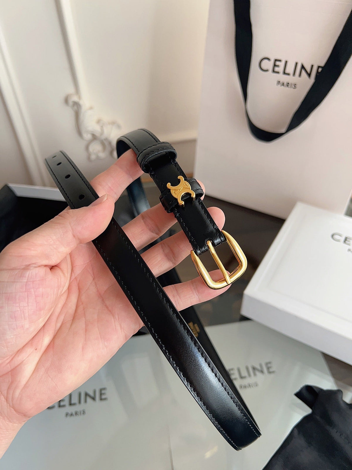CELINE 26S BELT 18 MM IN BLACK CALFSKIN 658527