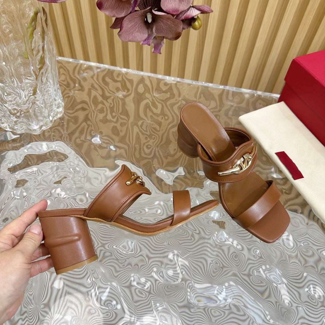 High Heel 70 Sandal The Bold Edition Vlogo Square Toe Brown