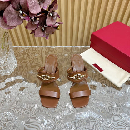 High Heel 70 Sandal The Bold Edition Vlogo Square Toe Brown