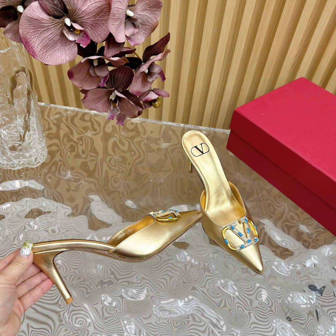 HIGH PUMP MULE 80MM IN GOLD CALFSKIN