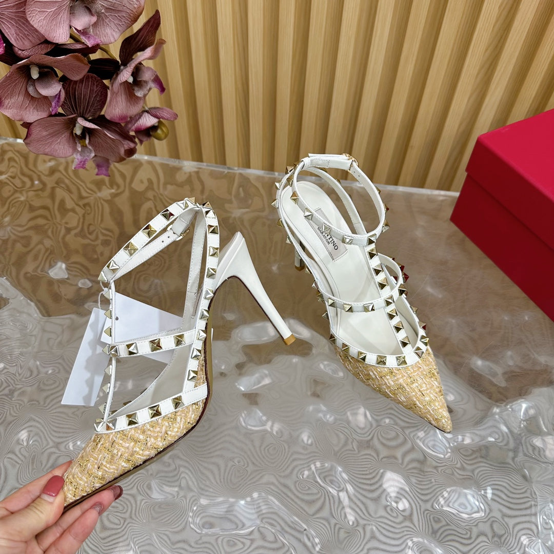 Rockstud Pump In Dark Beige Mix White Pied-de-poule Fabric And Cowhide 95mm 102083