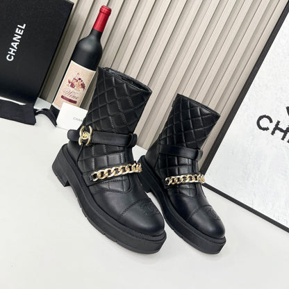 CC 26s Quilted Chain Boots Black Calfskin 924503
