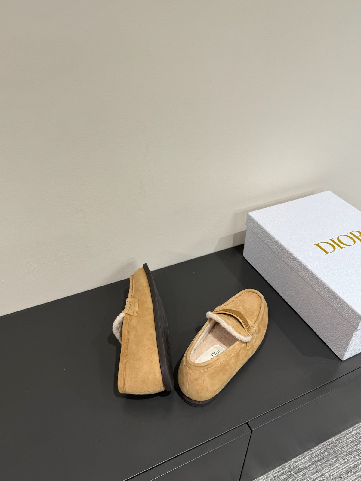 CD Loafers In Beige Brown Suede And Fleece Lining 109295