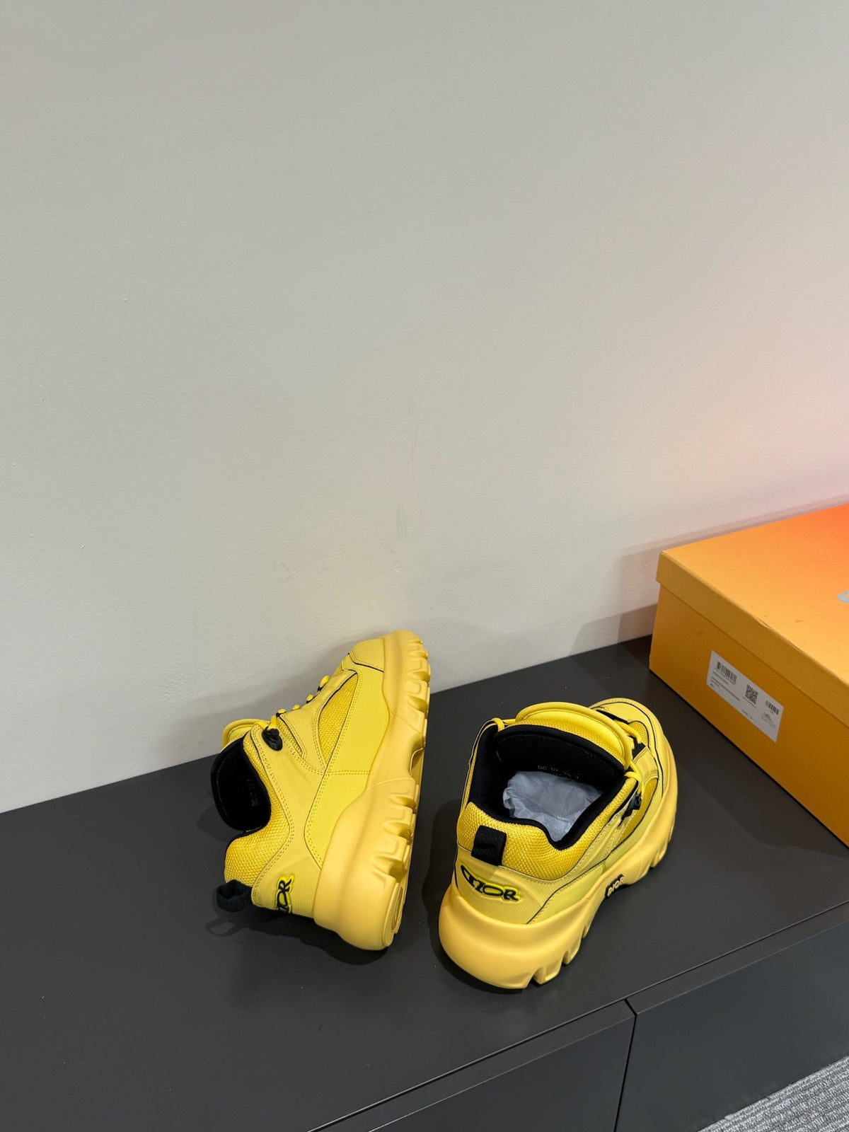 CD Sneaker In Yellow Calfskin And Mesh Fabric 109254