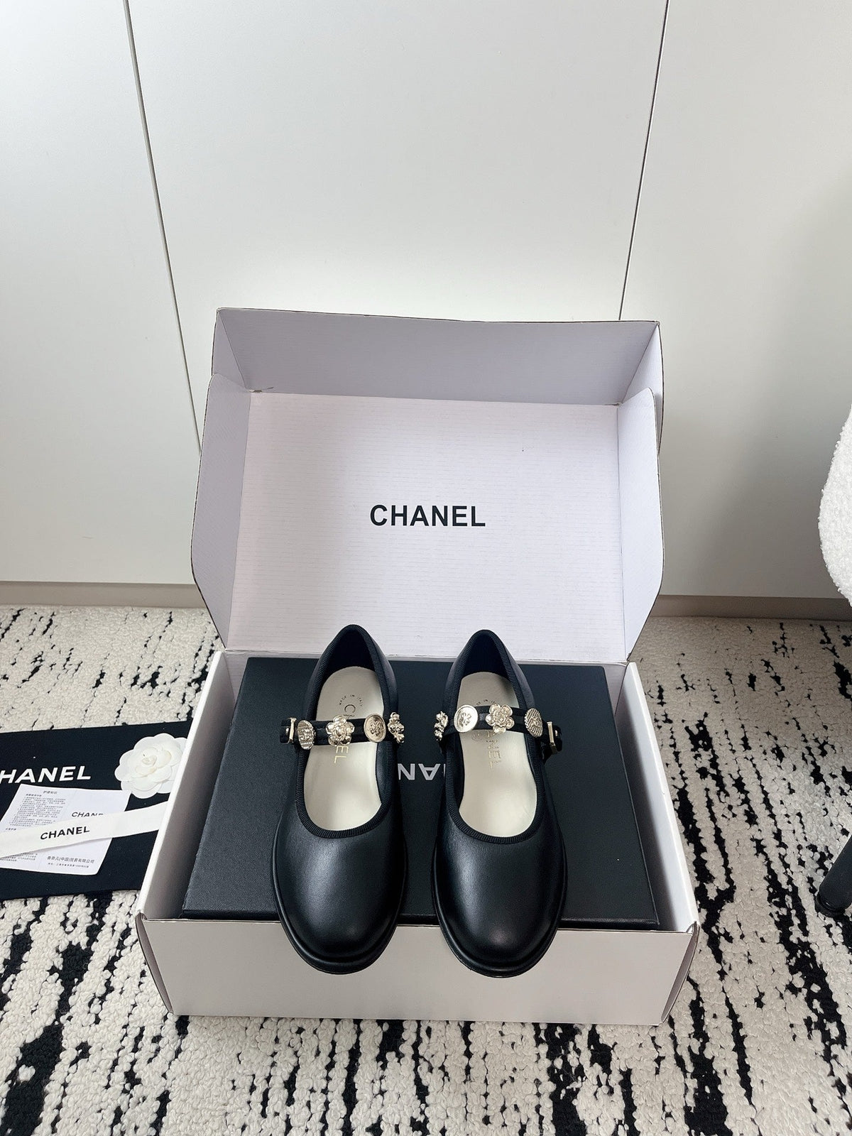 CC 26A Mary Jane Strap Black Sheepskin 900764