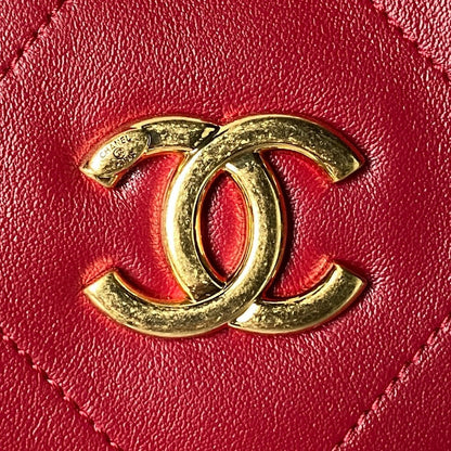 CC 2025 Hobo Bag Red Calfskin Gold Hardware 298484