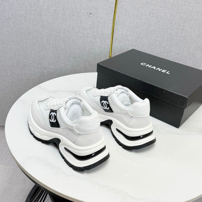 CC 26s Runners Sneakers White Mesh Suede Suede