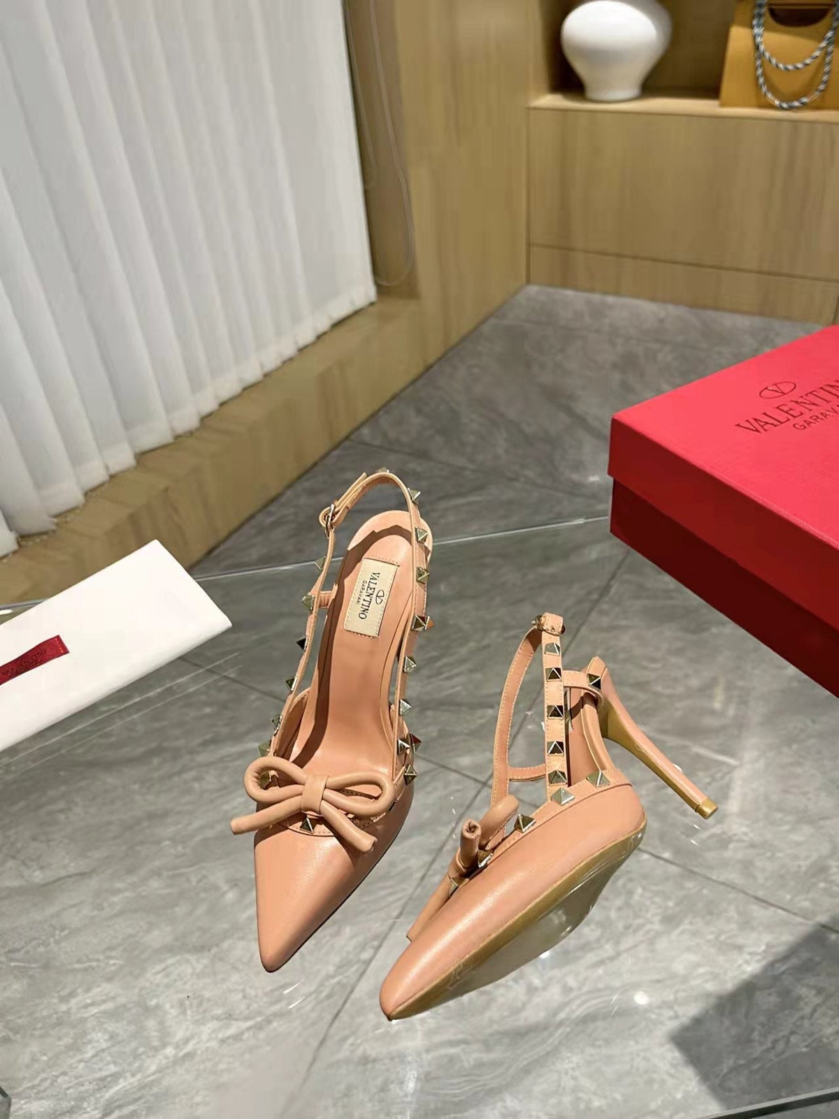 Valentino Rockstud Bow Slingback Pumps 95mm Sheepskin