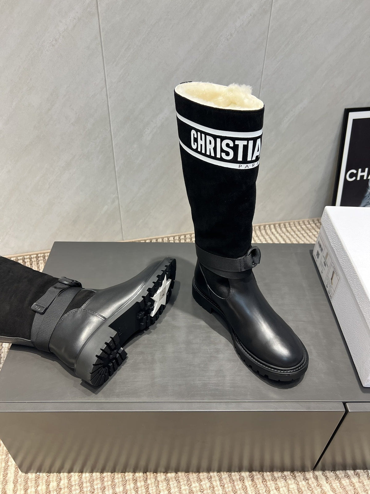 Dior 2025 Boot Black White Suede Cowhide Fur 502075