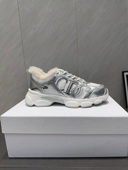 CD platform casual sneaker white sliver wool suede mesh 539676