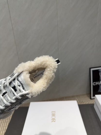 CD platform casual sneaker white sliver wool suede mesh 539676