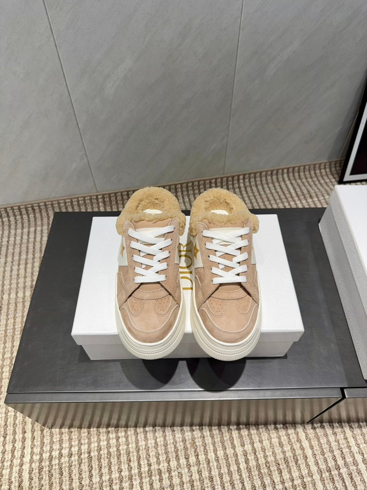 CD Star sneakers pink beige cowhide wool 539689
