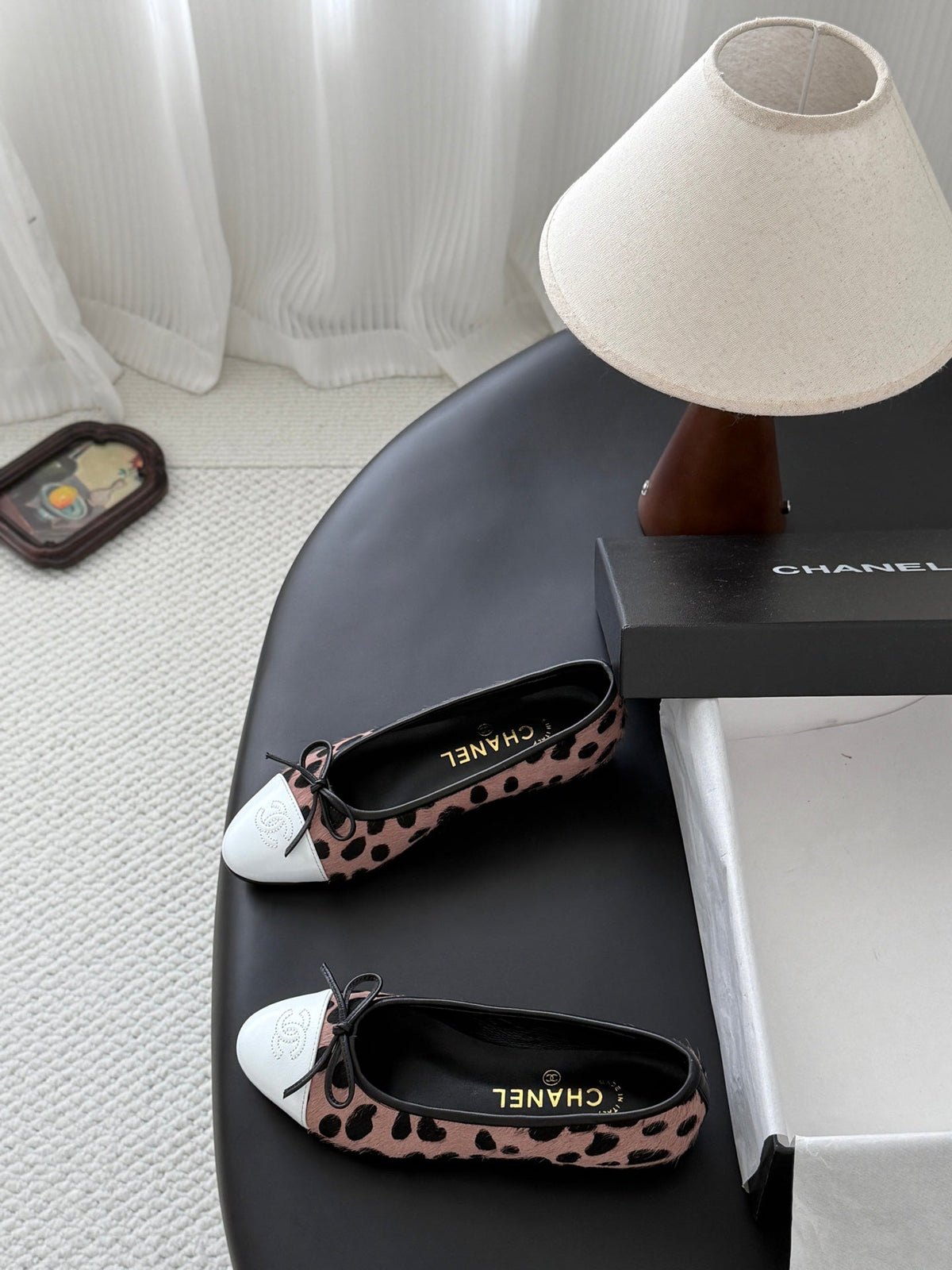CC 26s Ballerina Flats Black Muted Pink Pony Hair Calfskin 914545