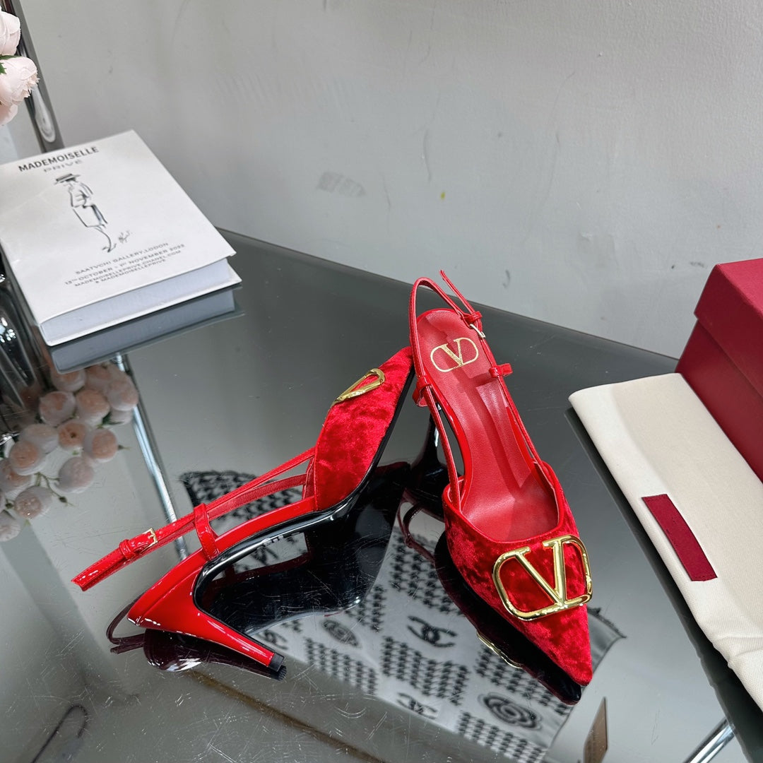 Vlogo Signature Slingback Red Calfskin and Velvet