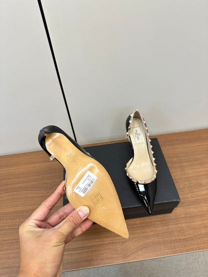 Valentino Black Rockstud D'Orsay Pumps 95mm Cowhide 989892