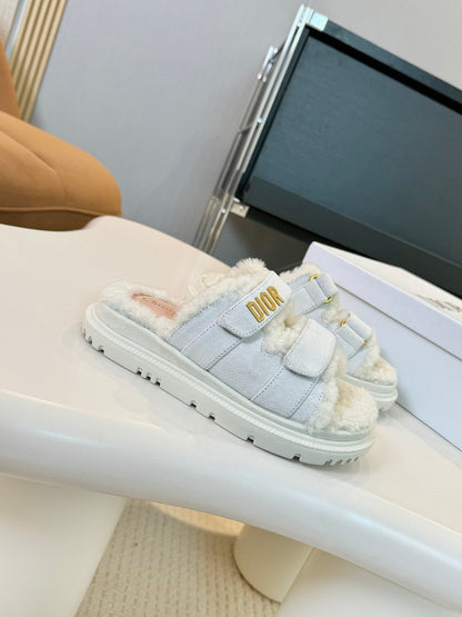 CD Dioract Slide White Suede And Fleece Lining