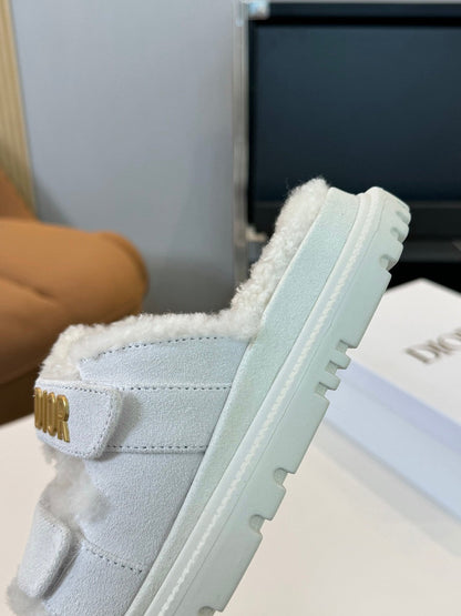CD Dioract Slide White Suede And Fleece Lining