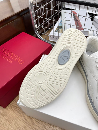 Gumboy Calfskin Sneaker White 990119