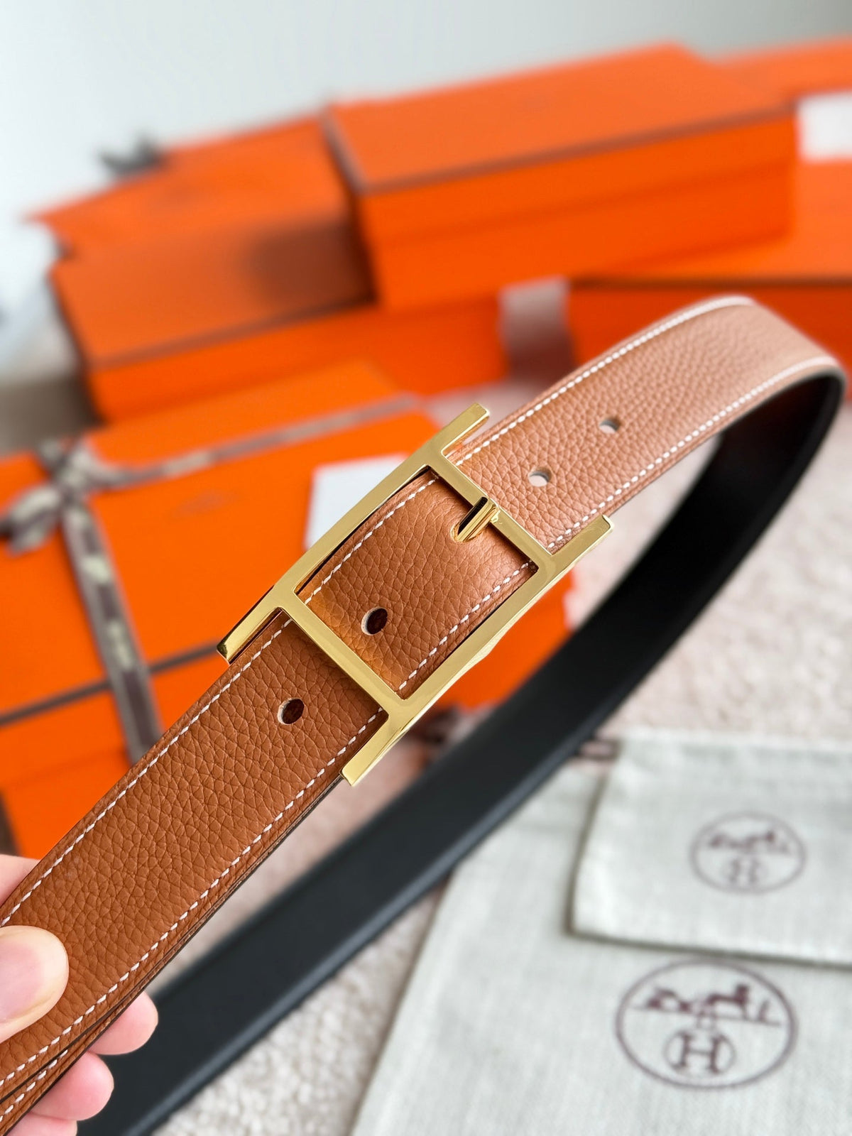 HM Gold Quentin Reversible 32mm Belt Black Brown Leather 188088