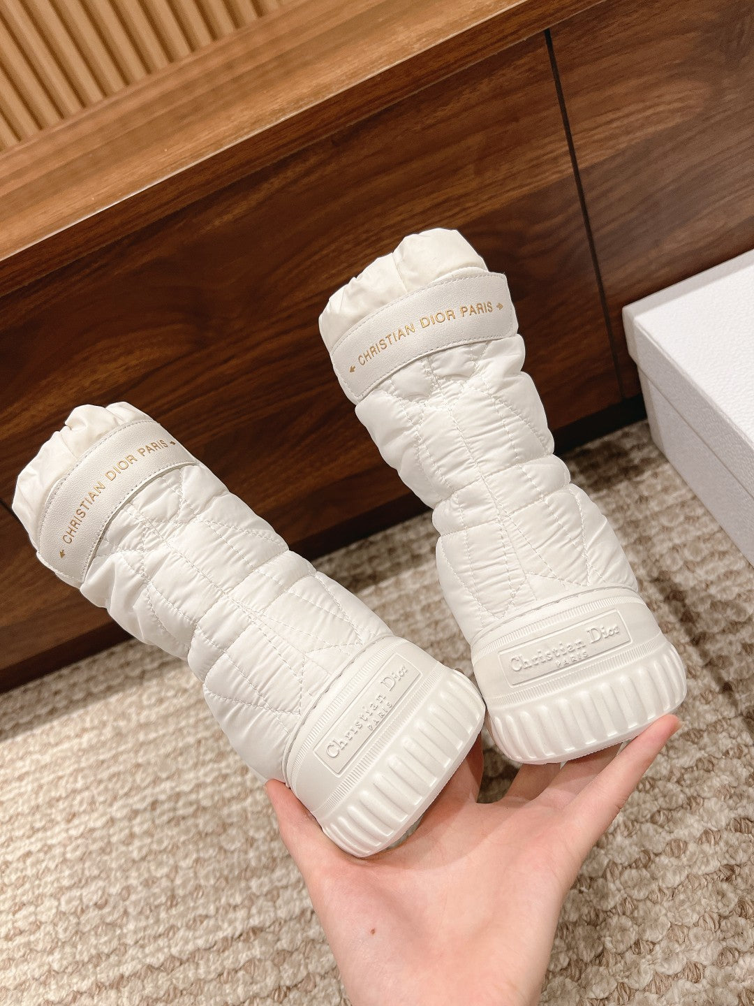 CD Ankle Boots White Quilted Windbreaker Fabric And Fleece