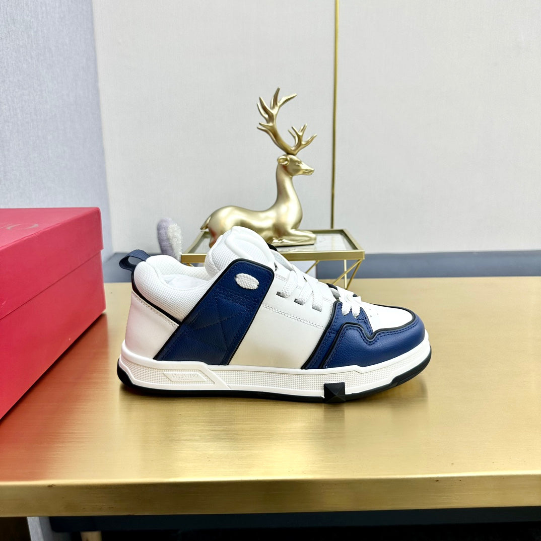 One Stud Sneaker Garavani Blue Calfskin White Fabric