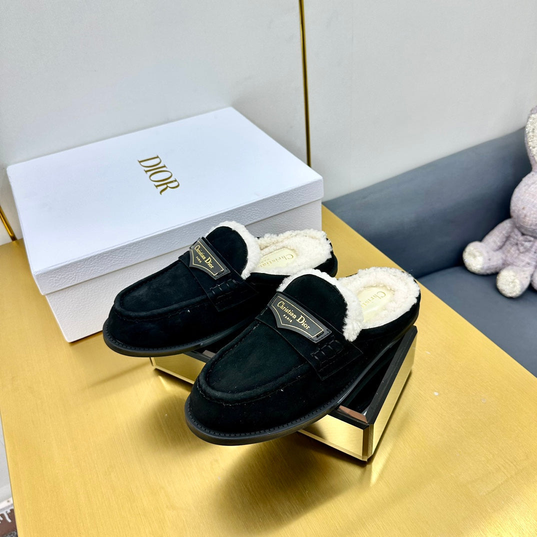 CD Boy Mule In Black Suede With Wool Fleece Lining 111828