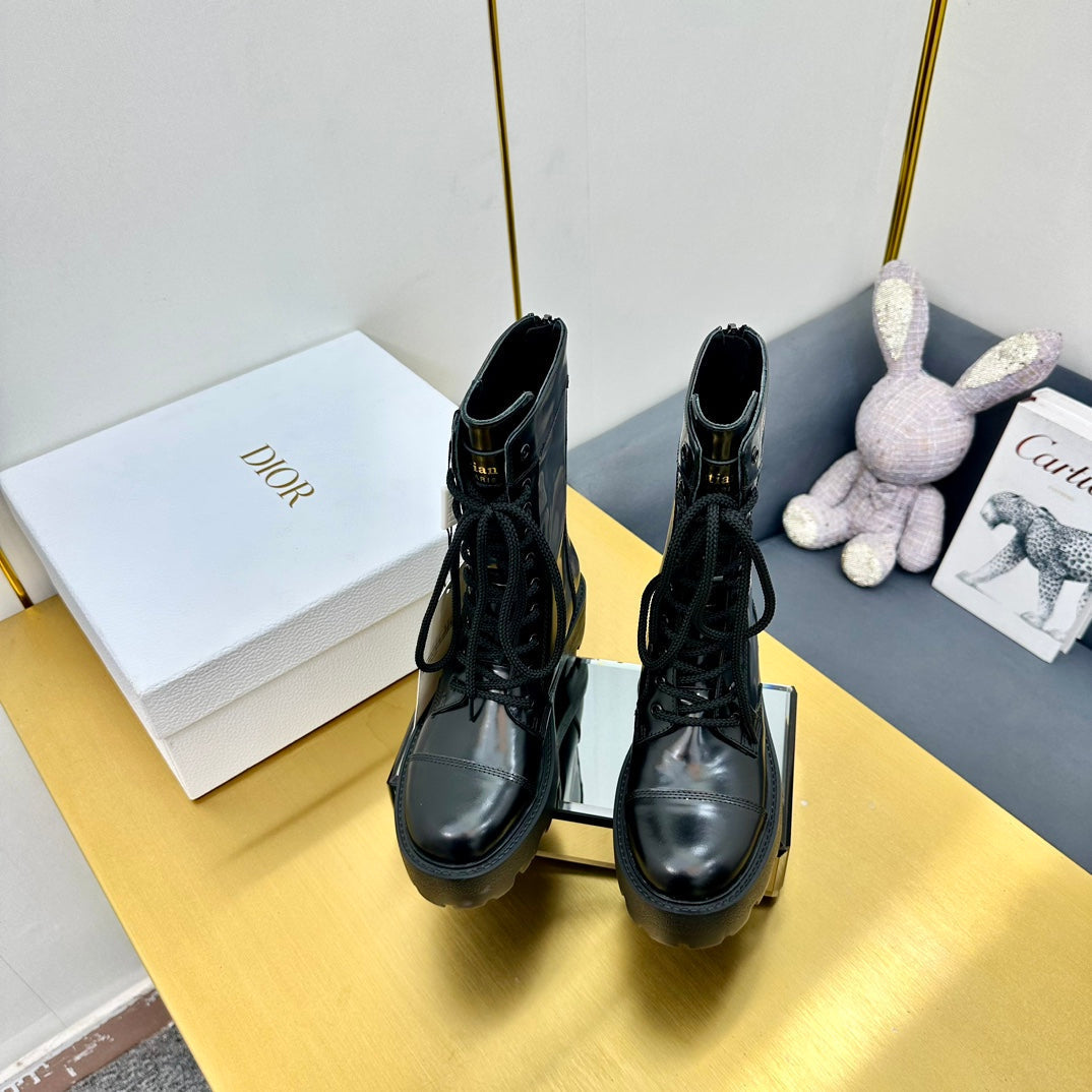 CD D-Unit Ankle Boot 40mm In Plain Black Calfskin 111776