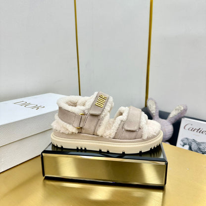 Dioract Sandal In Light Grey Suede And Wool Fleece Lining 111044