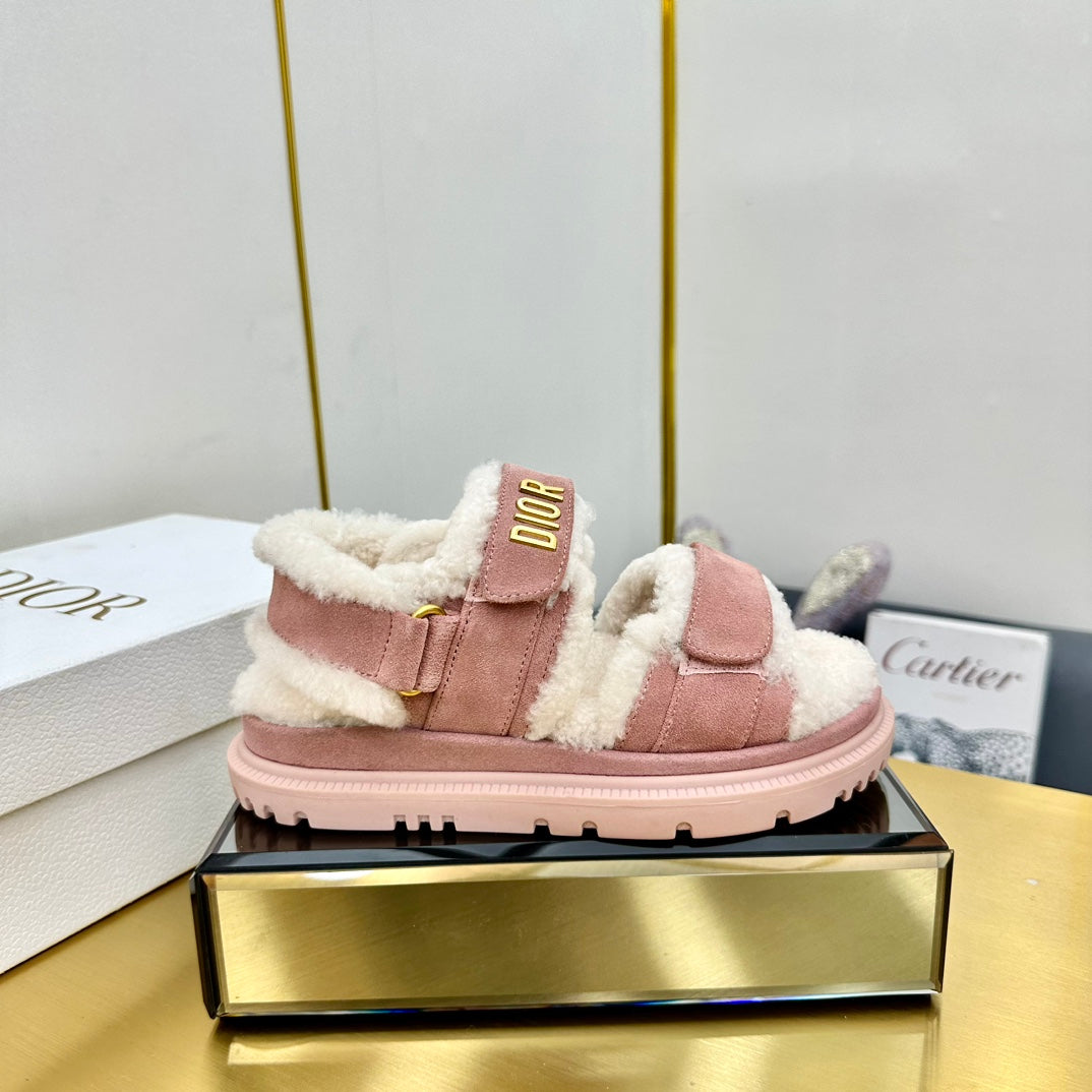 Dioract Sandal In Rose Pink Suede And Wool Fleece Lining 111052