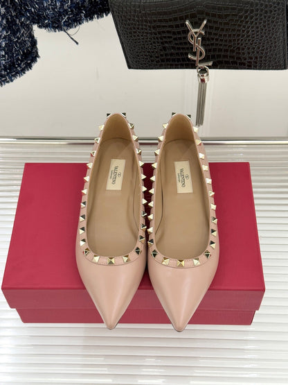 Valentino Rockstud Ballet Flat Beige Sheepskin 642999