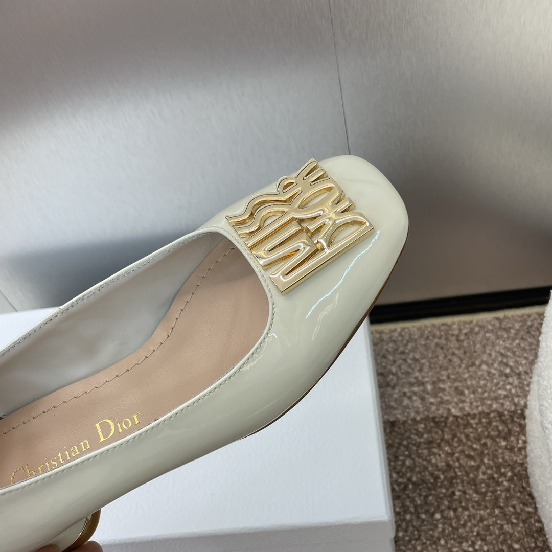 CD Miss Dior Pump 35mm Glossy White Cowhide