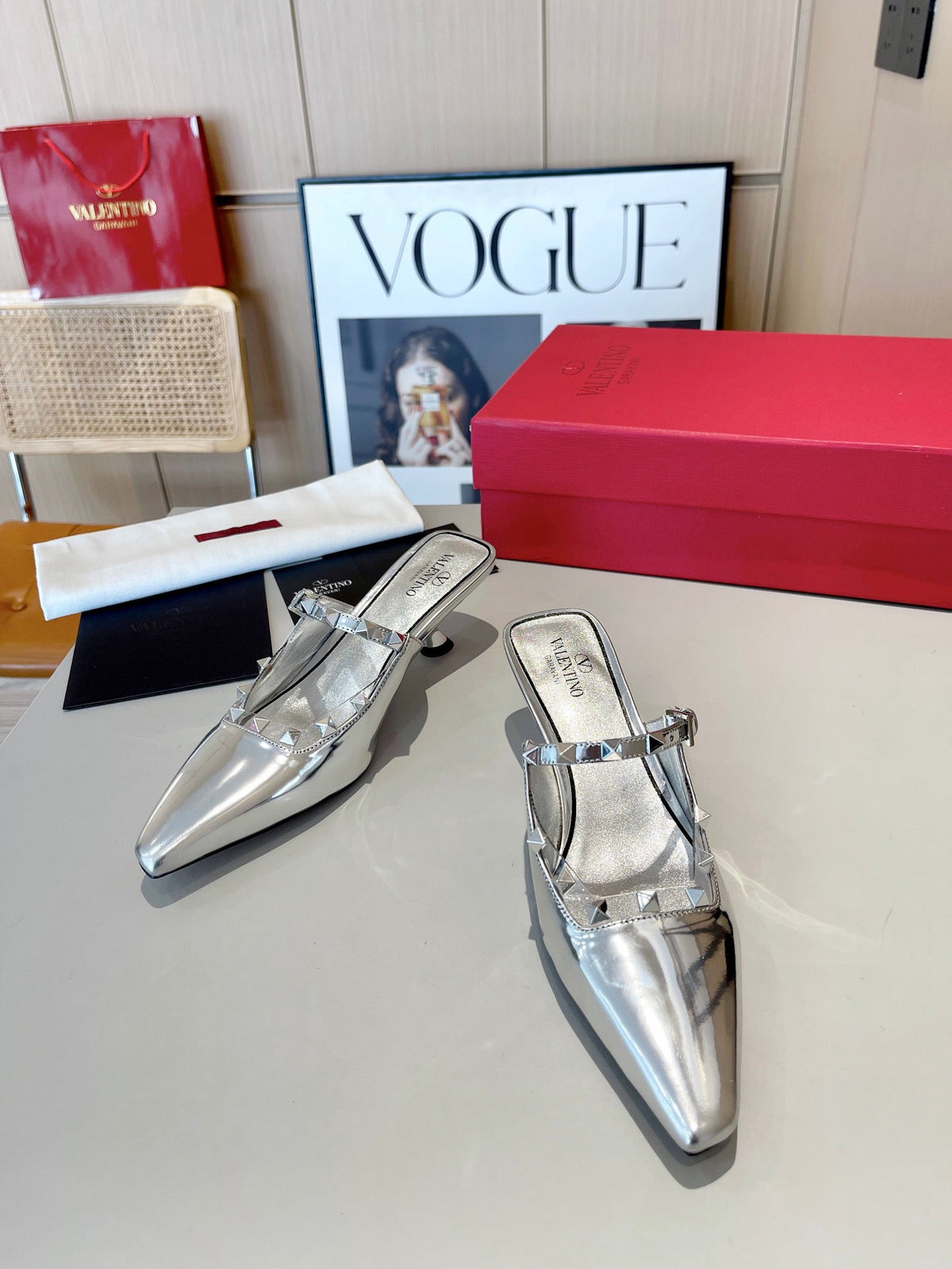 Valentino 25 Pump Mules Heels Patent Leather 239599