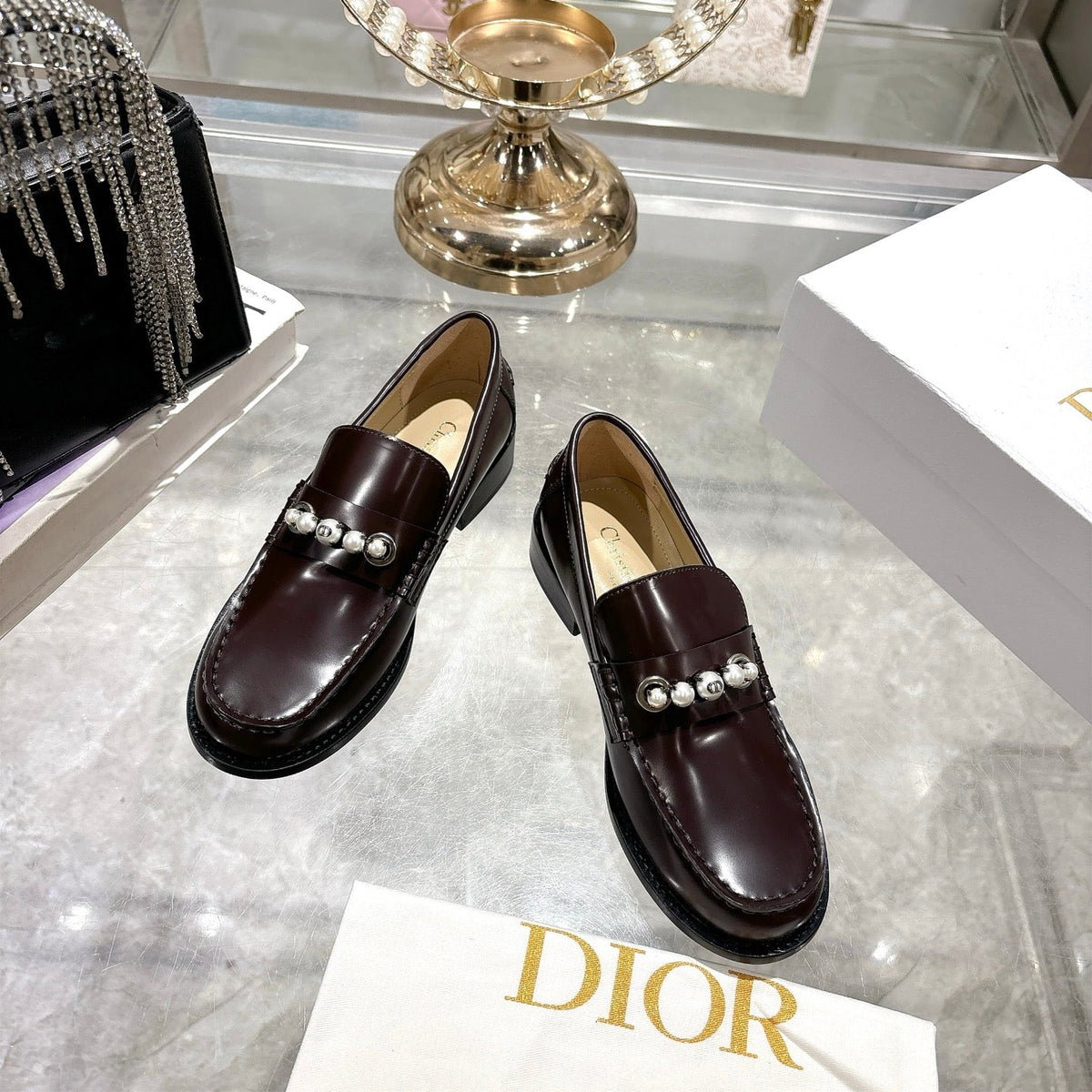 CD 25 Loafers Chocolate Brown Patent Leather 306931