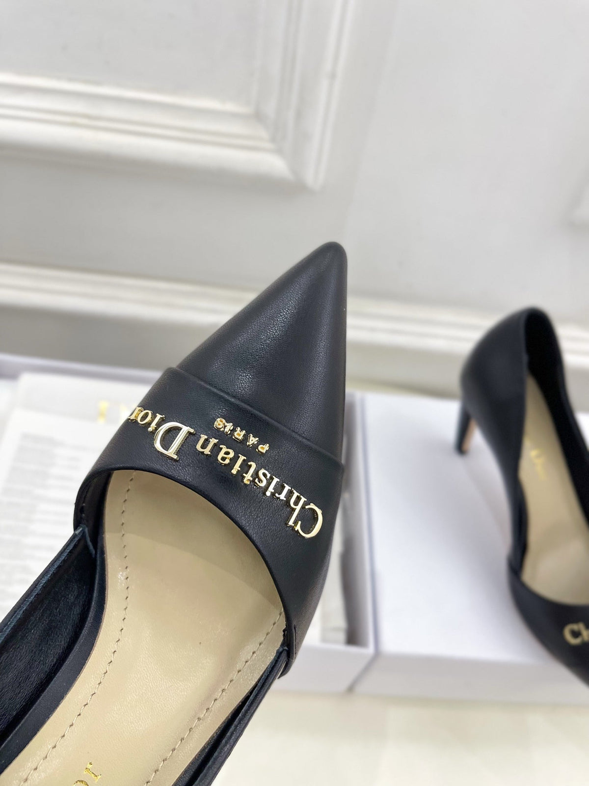 CD 25 Pump High Heels Black Calfskin 307420