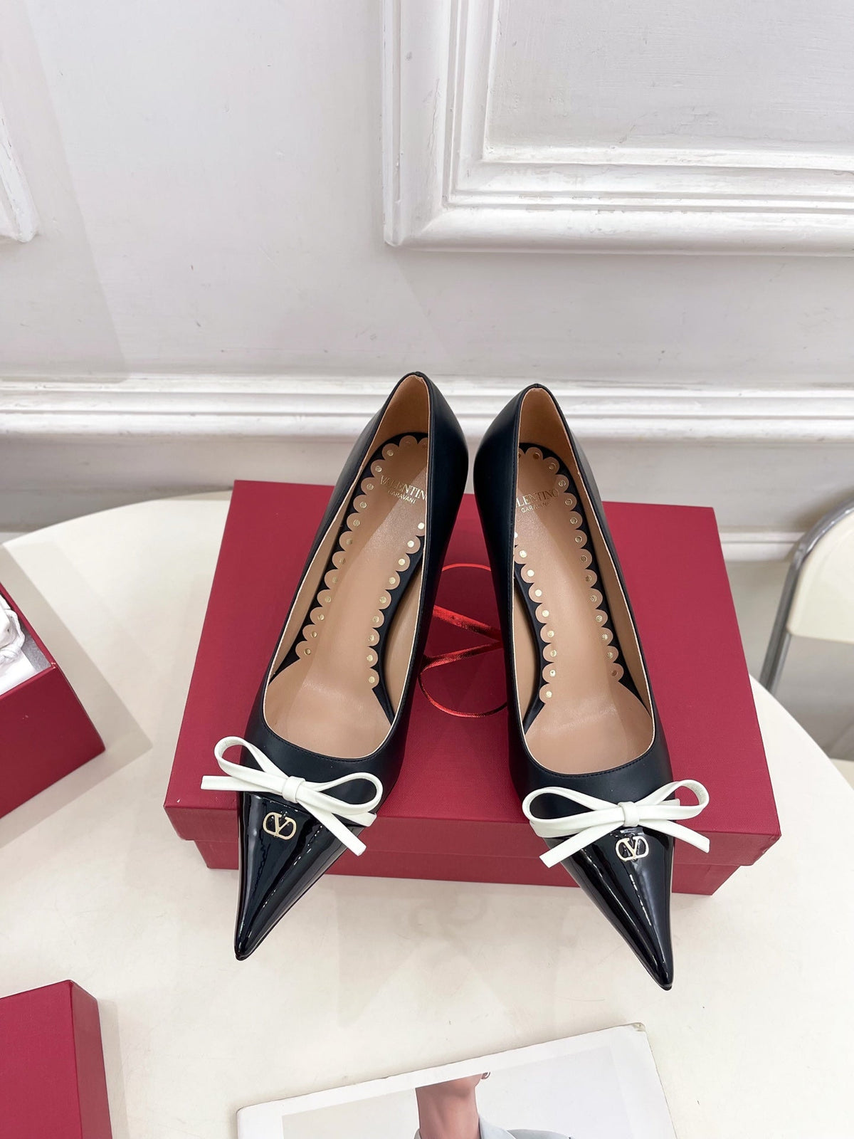 VT 25 Bepointy Pump 8cm Black Lambskin 325520