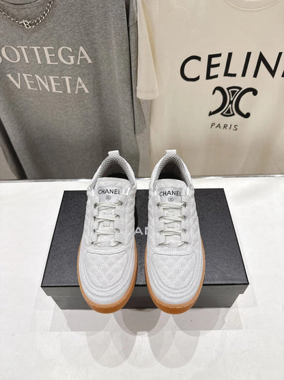 Chanel 2026 Sneaker Suede 852669