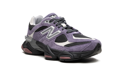 9060 "Violet Noir" U9060VRB
