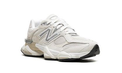9060 "Sea Salt / Moonbeam" U9060WHT