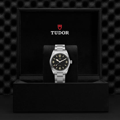 Ranger 36mm - Black on Bracelet