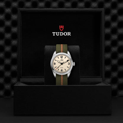 Ranger 39mm - Beige on Fabric Strap
