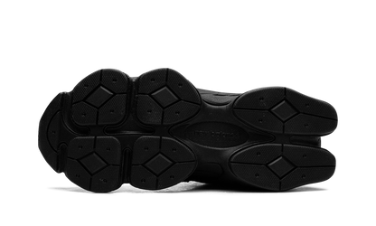 9060 "Triple Black" U9060BPM